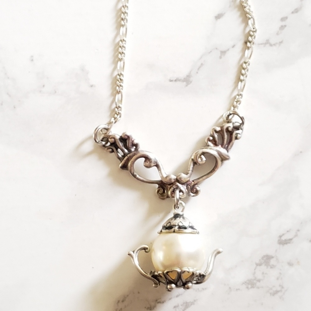 Swarovski Silver Pearl Teapot Italian Necklace
